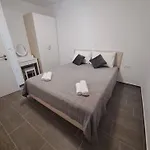 Leptirić Appartamento *