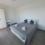 Leptirić Appartamento *